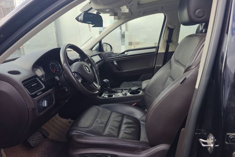 Used Volkswagen Touareg 2016 3.0 TSI Ignis Edition Left Front Seat