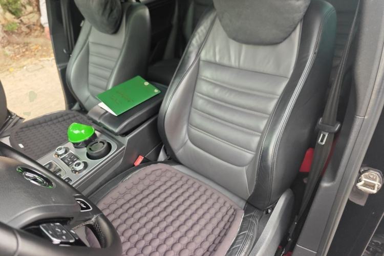 Used Volkswagen Touareg 2016 3.0 TSI R-Line Left Front Seat