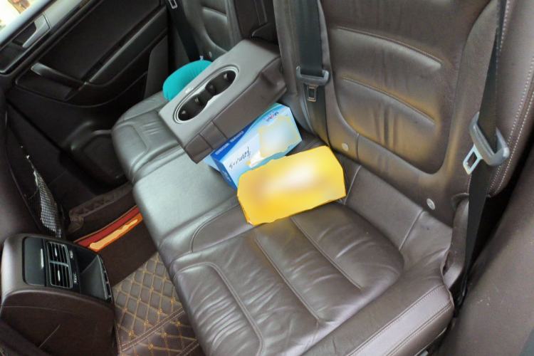 Used Volkswagen Touareg 2016 3.0 TSI Ignis Edition Left Rear Seat
