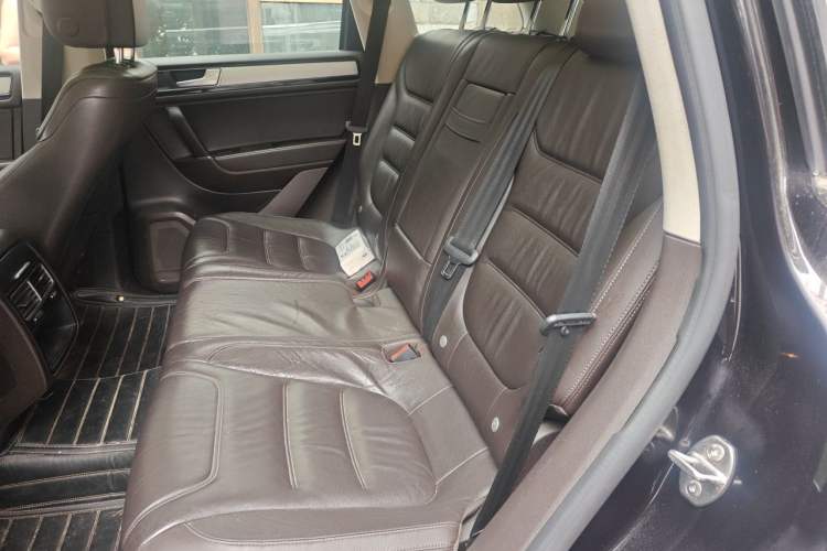 Used Volkswagen Touareg 2016 3.0 TSI Standard Version Left Rear Seat