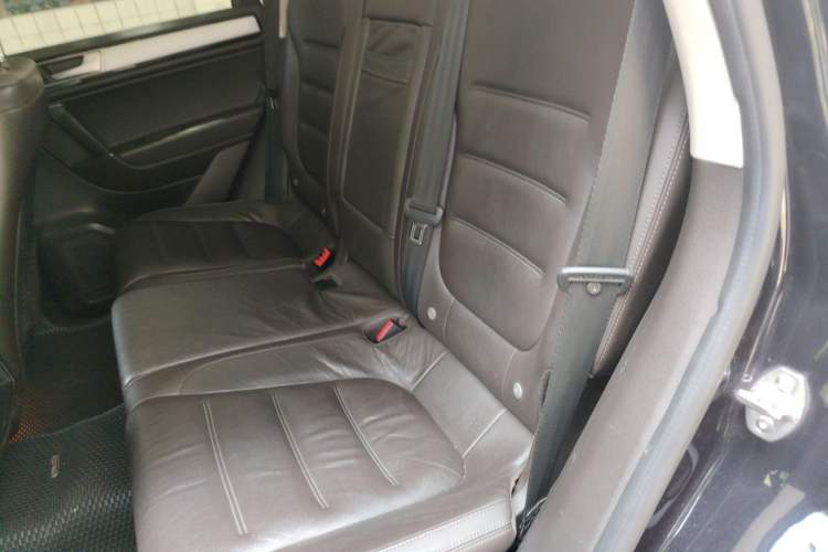Used Volkswagen Touareg 2016 3.0 TSI Standard Version Left Rear Seat