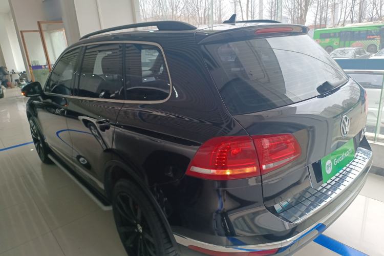 Used Volkswagen Touareg 2016 3.0 TSI Ignis Edition Rear Left 45 Deg
