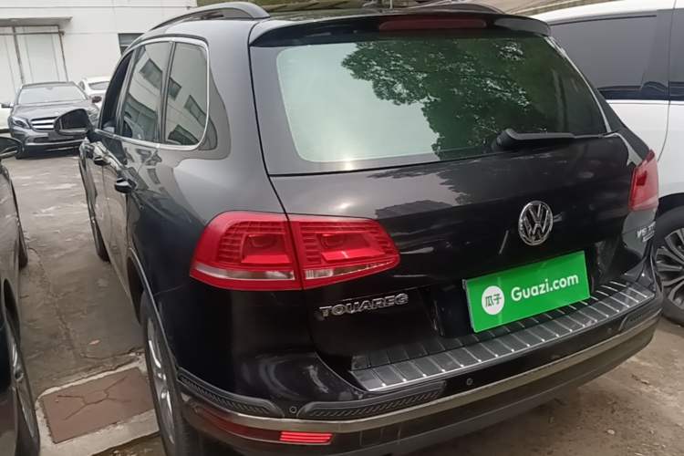 Used Volkswagen Touareg 2016 3.0 TSI Standard Version Rear Left 45 Deg