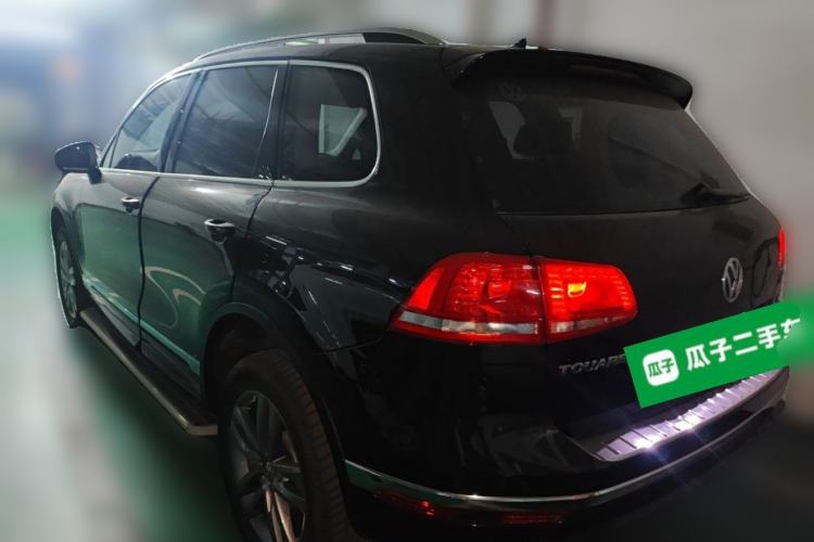 Used Volkswagen Touareg 2016 3.0 TSI High-End Version Rear Left 45 Deg