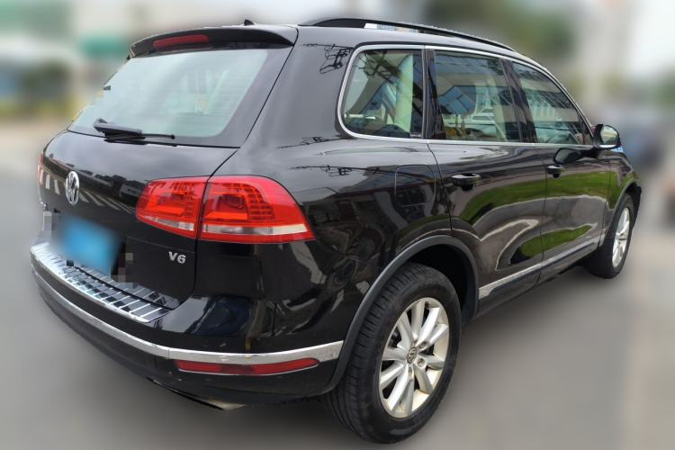 Used Volkswagen Touareg 2016 3.0 TSI Ignis Edition Rear Right 45 Deg