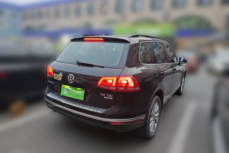 Used Volkswagen Touareg 2016 3.0 TSI Standard Version Rear Right 45 Deg
