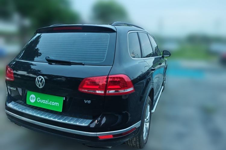 Used Volkswagen Touareg 2016 3.0 TSI Ignis Edition Rear Right 45 Deg