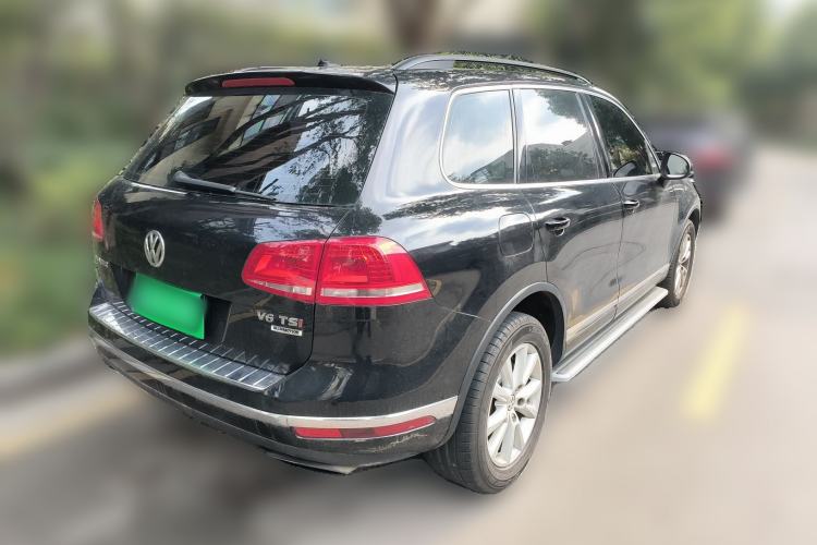 Used Volkswagen Touareg 2016 3.0 TSI Ignis Edition Rear Right 45 Deg