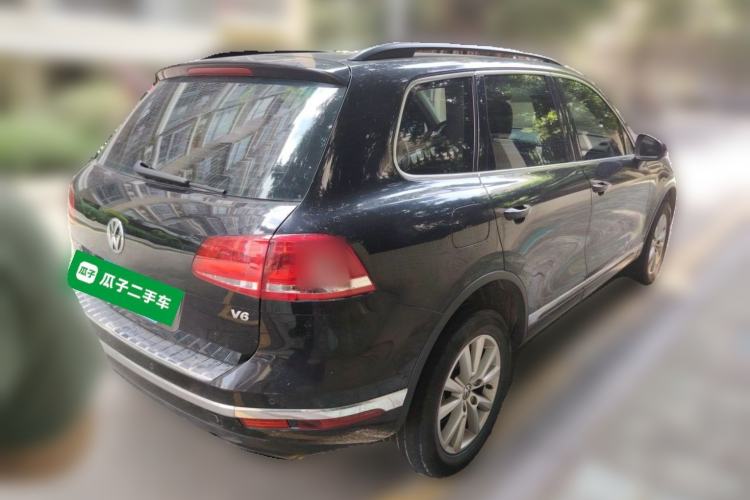 Used Volkswagen Touareg 2016 3.0 TSI Standard Version Rear Right 45 Deg