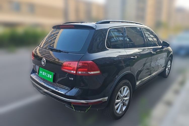 Used Volkswagen Touareg 2016 3.0 TSI Standard Version Rear Right 45 Deg
