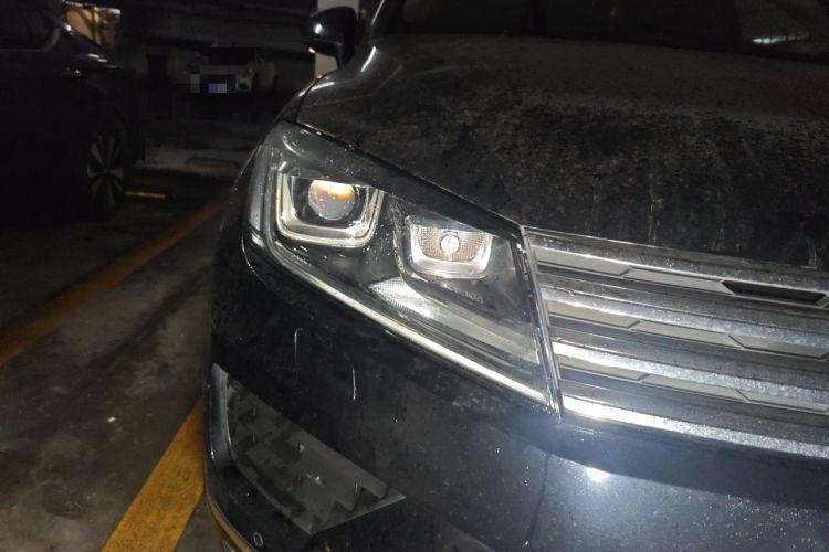 Used Volkswagen Touareg 2016 3.0 TSI Ignis Edition Right Front Headlight