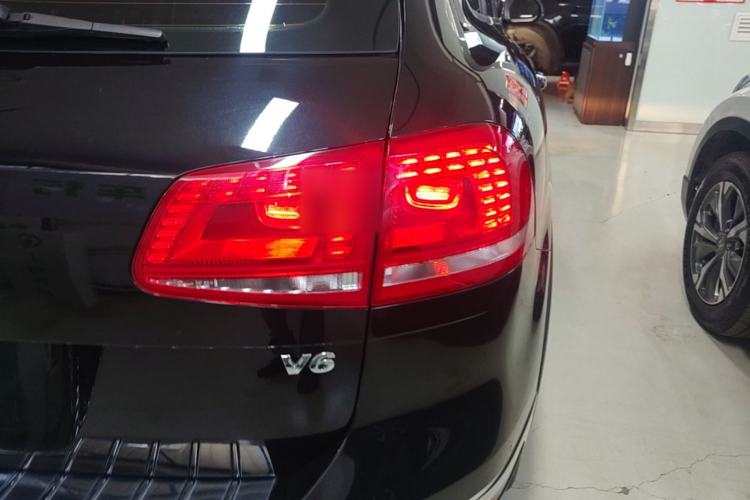 Used Volkswagen Touareg 2016 3.0 TSI Ignis Edition Right Rear Taillight