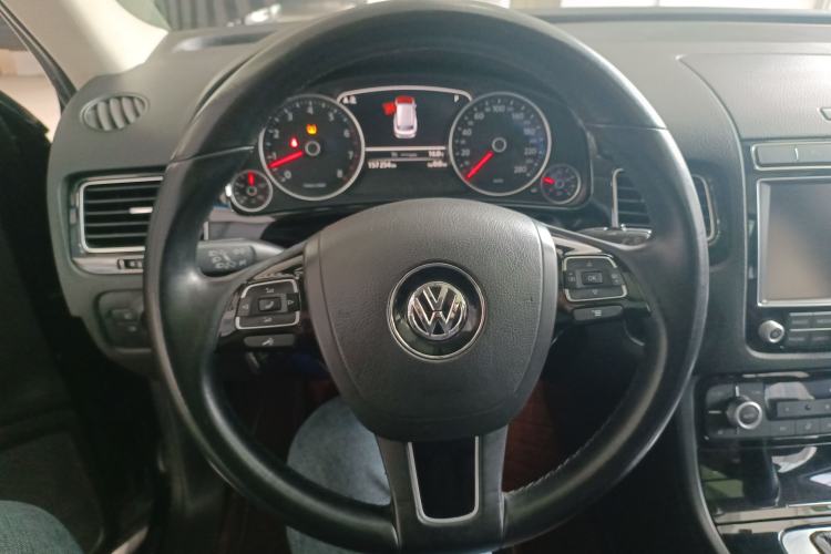 Used Volkswagen Touareg 2016 3.0 TSI Ignis Edition Steering Wheel