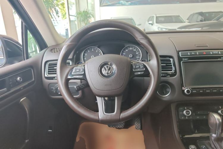 Used Volkswagen Touareg 2016 3.0 TSI Ignis Edition Steering Wheel