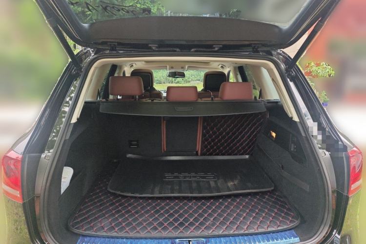 Used Volkswagen Touareg 2016 3.0 TSI Ignis Edition Trunk