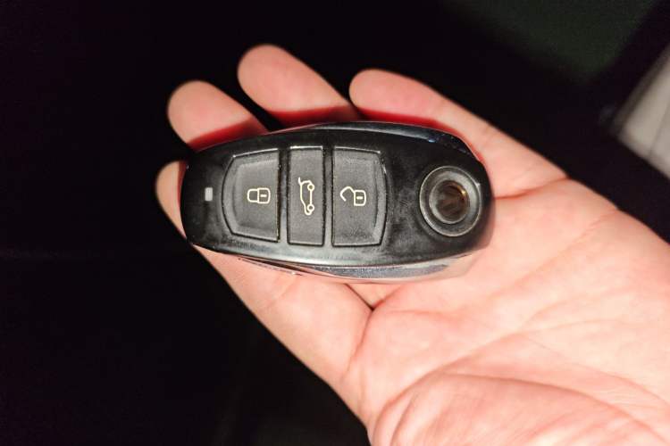 Used Volkswagen Touareg 2016 3.0 TSI High-End Version Vehicle Key