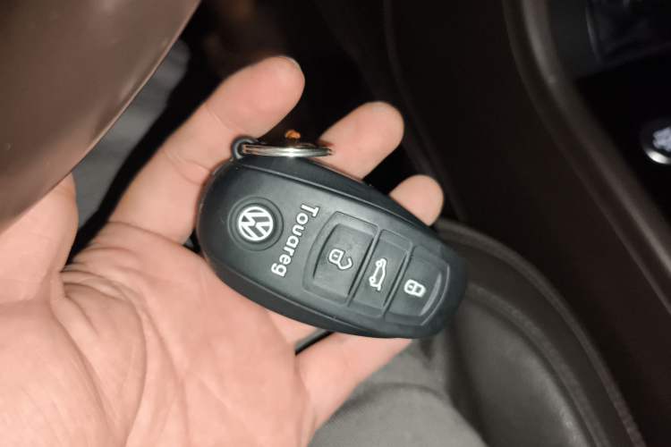 Used Volkswagen Touareg 2016 3.0 TSI Ignis Edition Vehicle Key