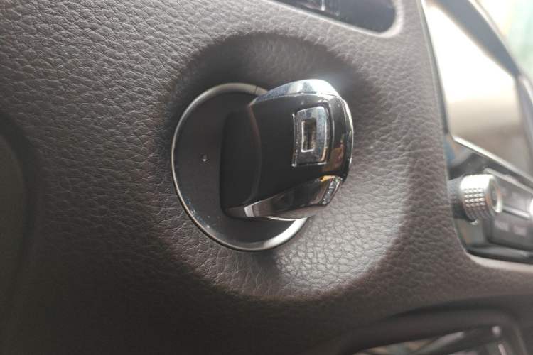 Used Volkswagen Touareg 2016 3.0 TSI Standard Version Vehicle Key