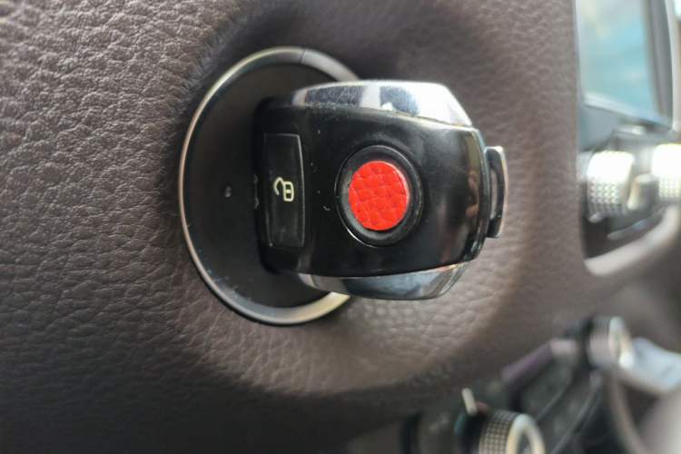 Used Volkswagen Touareg 2016 3.0 TSI Ignis Edition Vehicle Key