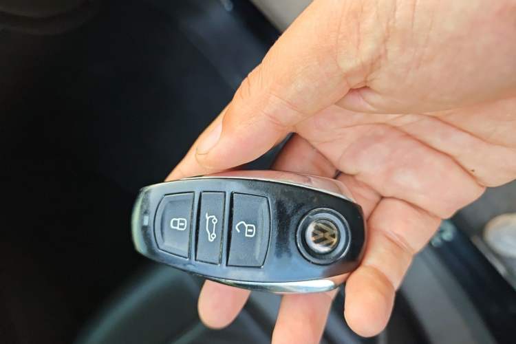 Used Volkswagen Touareg 2016 3.0 TSI Standard Version Vehicle Key