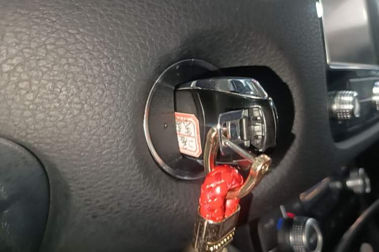 Used Volkswagen Touareg 2016 3.0 TSI High-End Version Vehicle Key