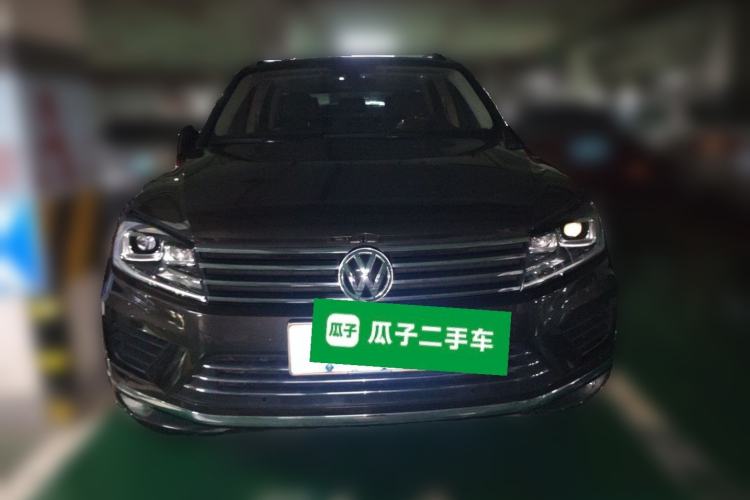 Used Volkswagen Touareg 2016 3.0 TSI Standard Version Front