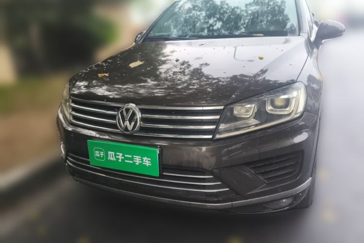 Used Volkswagen Touareg 2016 3.0 TSI Standard Version Front