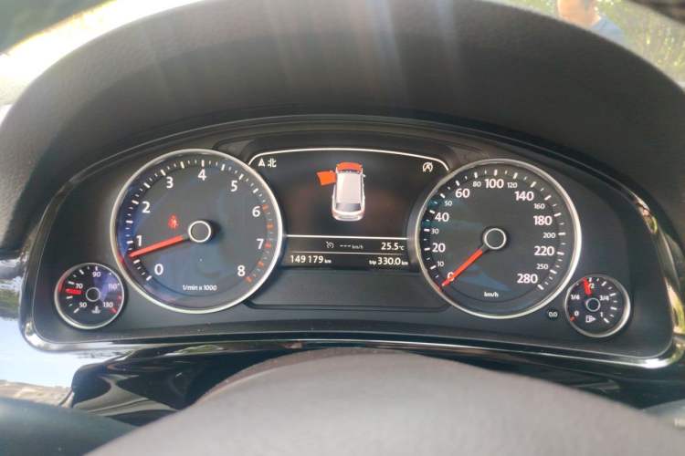 Used Volkswagen Touareg 2016 3.0 TSI Ignis Edition Instrument Cluster