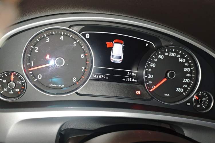 Used Volkswagen Touareg 2016 3.0 TSI Standard Version Instrument Cluster