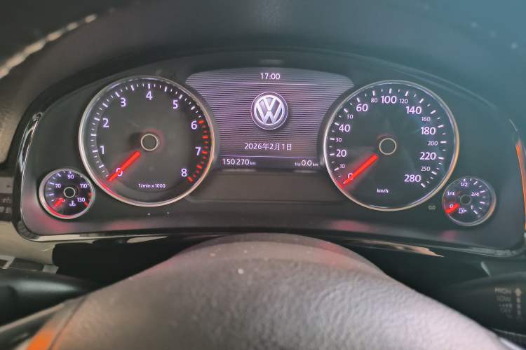 Used Volkswagen Touareg 2016 3.0 TSI Ignis Edition Instrument Cluster