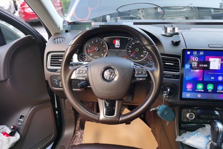 Used Volkswagen Touareg 2016 3.0 TSI Standard Version Steering Wheel