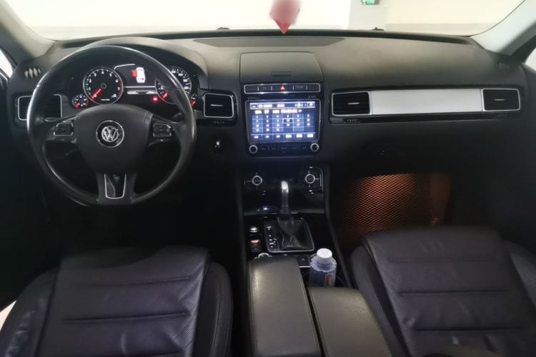 Used Volkswagen Touareg 2016 3.0 TSI Standard Version Center Console