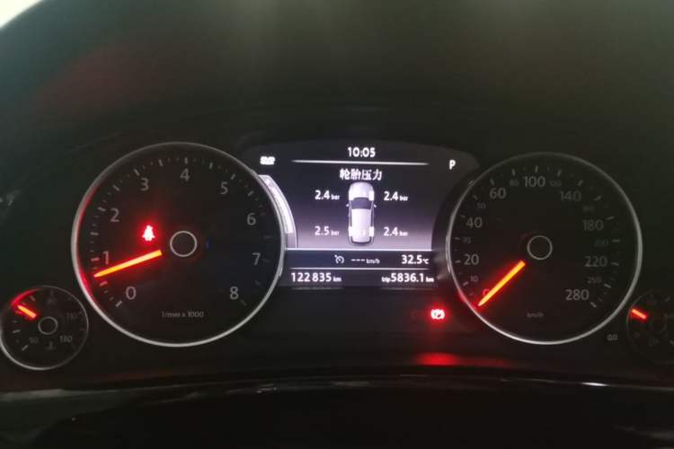 Used Volkswagen Touareg 2016 3.0 TSI Standard Version Instrument Cluster