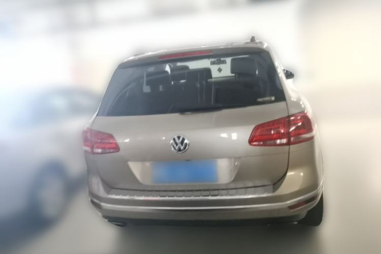 Used Volkswagen Touareg 2016 3.0 TSI Standard Version Rear