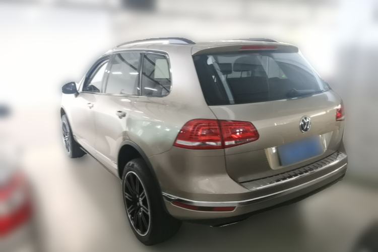 Used Volkswagen Touareg 2016 3.0 TSI Standard Version Rear Left 45 Deg