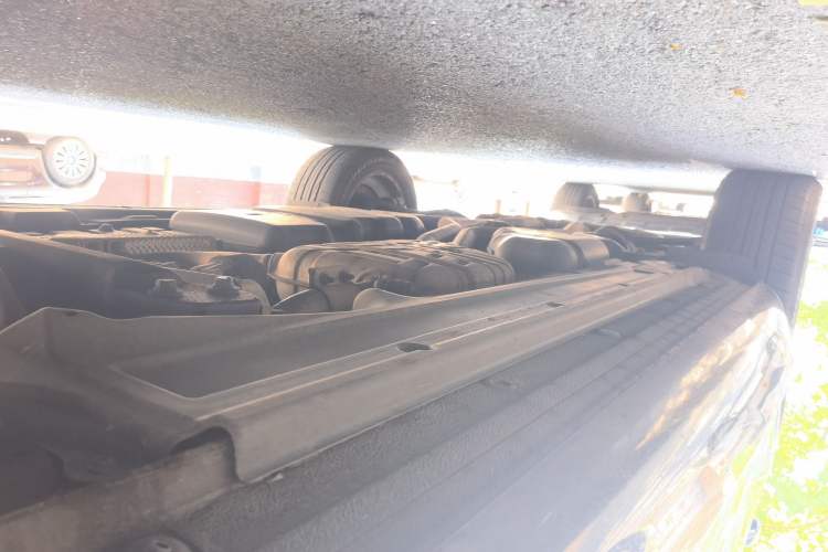Used Volkswagen Touareg 2016 3.0 TSI R-Line Chassis Front Right