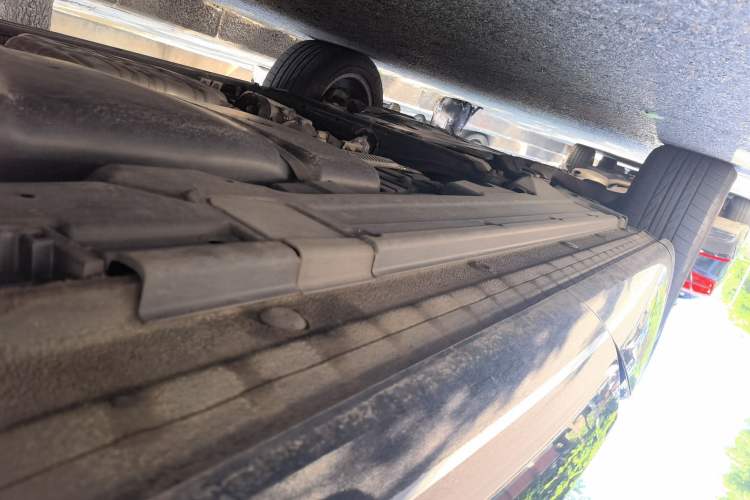 Used Volkswagen Touareg 2016 3.0 TSI R-Line Chassis Rear Left