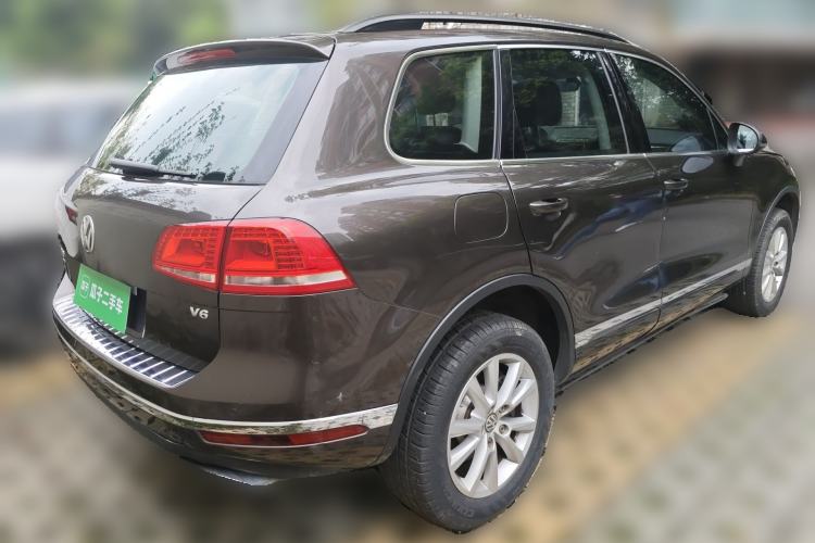 Used Volkswagen Touareg 2016 3.0 TSI Standard Version Rear Right 45 Deg