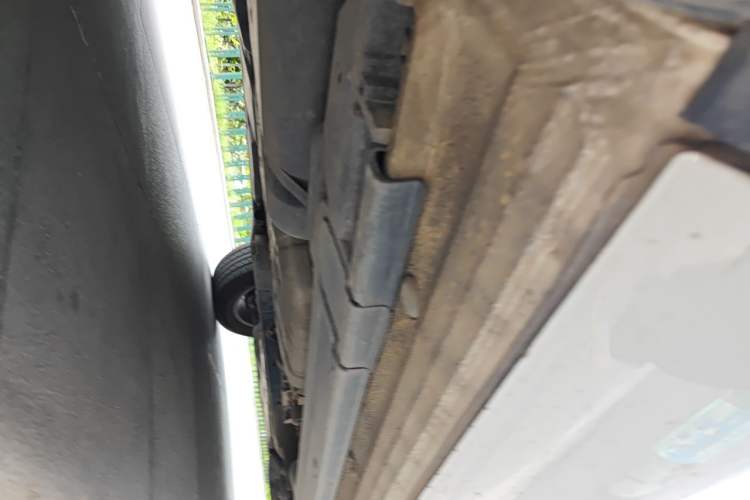 Used Volkswagen Touareg 2016 3.0 TSI Standard Version Chassis Rear Right