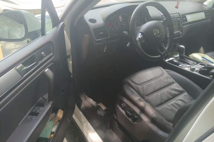 Used Volkswagen Touareg 2016 3.0 TSI Standard Version Driver Seat