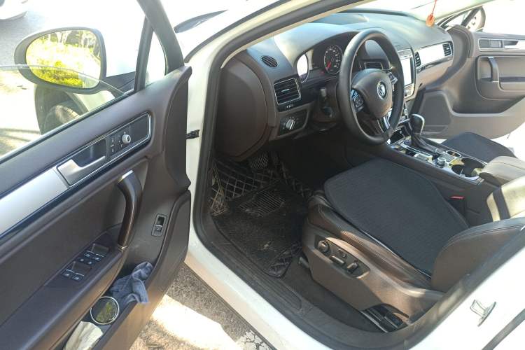 Used Volkswagen Touareg 2016 3.0 TSI Standard Version Driver Seat