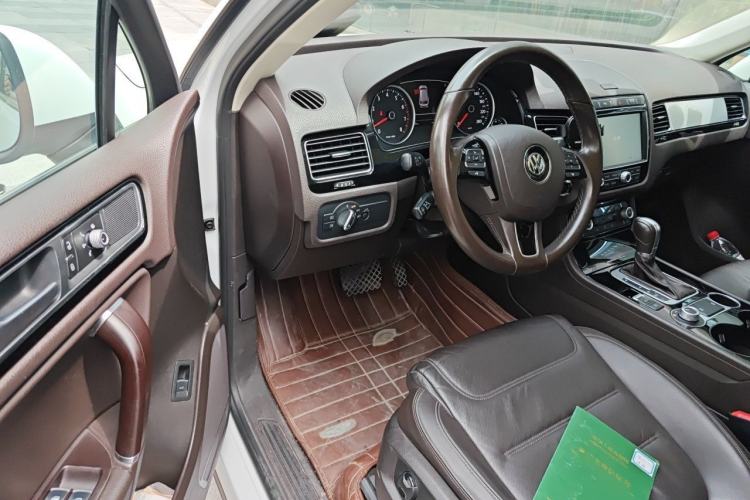 Used Volkswagen Touareg 2016 3.0 TSI Standard Version Driver Seat