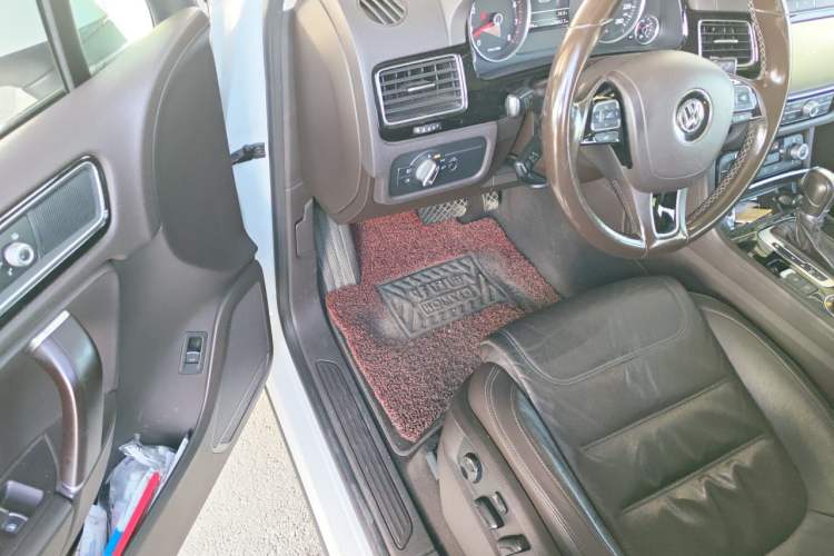 Used Volkswagen Touareg 2016 3.0 TSI Standard Version Driver Seat