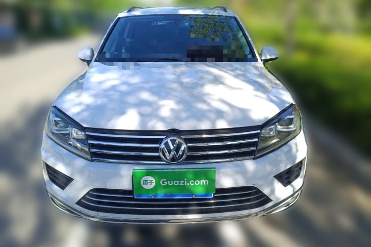 Used Volkswagen Touareg 2016 3.0 TSI Standard Version Front