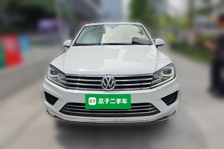 Used Volkswagen Touareg 2016 3.0 TSI Standard Version Front