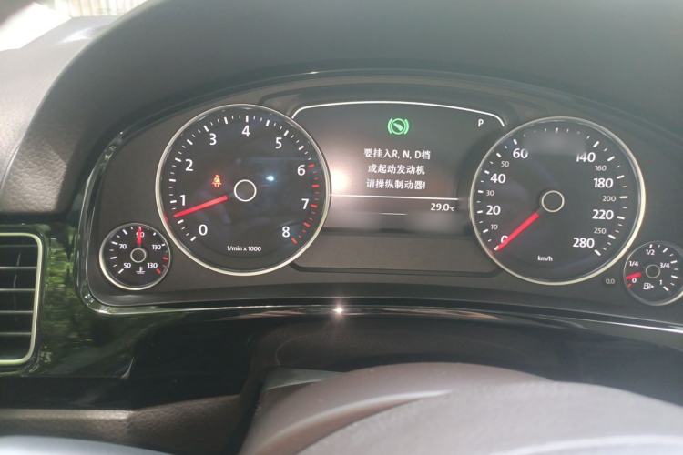Used Volkswagen Touareg 2016 3.0 TSI Standard Version Instrument Cluster