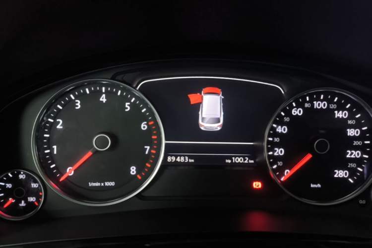 Used Volkswagen Touareg 2016 3.0 TSI Ignis Edition Instrument Cluster