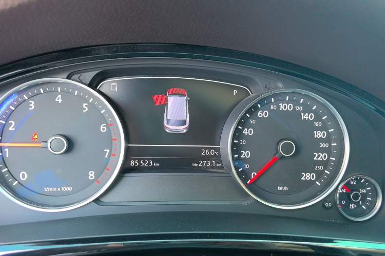 Used Volkswagen Touareg 2016 3.0 TSI Ignis Edition Instrument Cluster