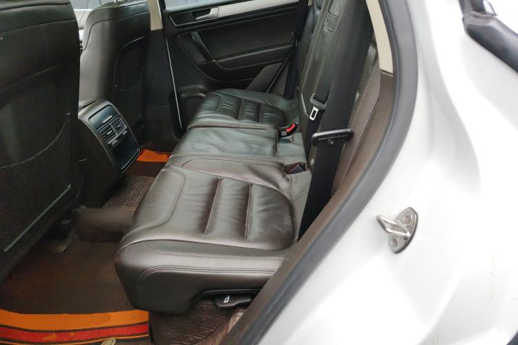 Used Volkswagen Touareg 2016 3.0 TSI Ignis Edition Left Rear Seat