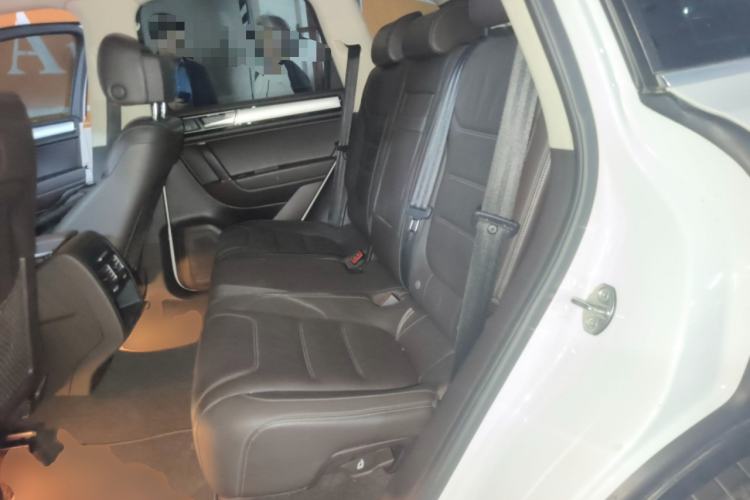 Used Volkswagen Touareg 2016 3.0 TSI Ignis Edition Left Rear Seat